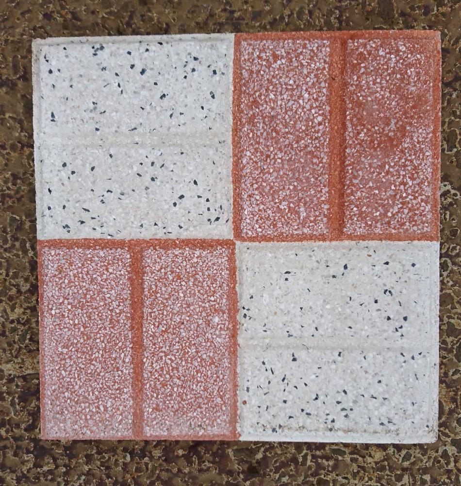 チェッカー平板　２５×２５×３ｃｍ　オレンジ