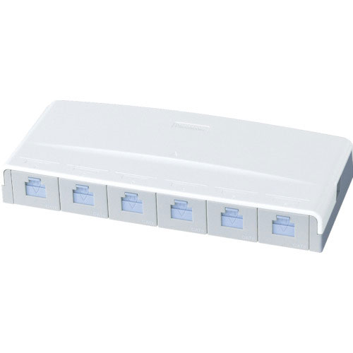 Ｐａｎａｓｏｎｉｃ　ぐっとすシリーズ情報モジュラジャック　ＣＡＴ５Ｅ　露出６コ口＿