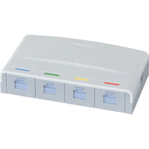 Ｐａｎａｓｏｎｉｃ　ぐっとすシリーズ情報モジュラジャック　ＣＡＴ５Ｅ　露出４コ口＿