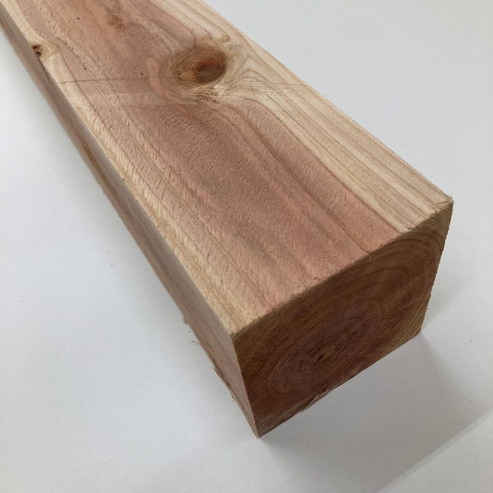 杉母屋Ｇ　（約）９０×９０×４０００ｍｍ