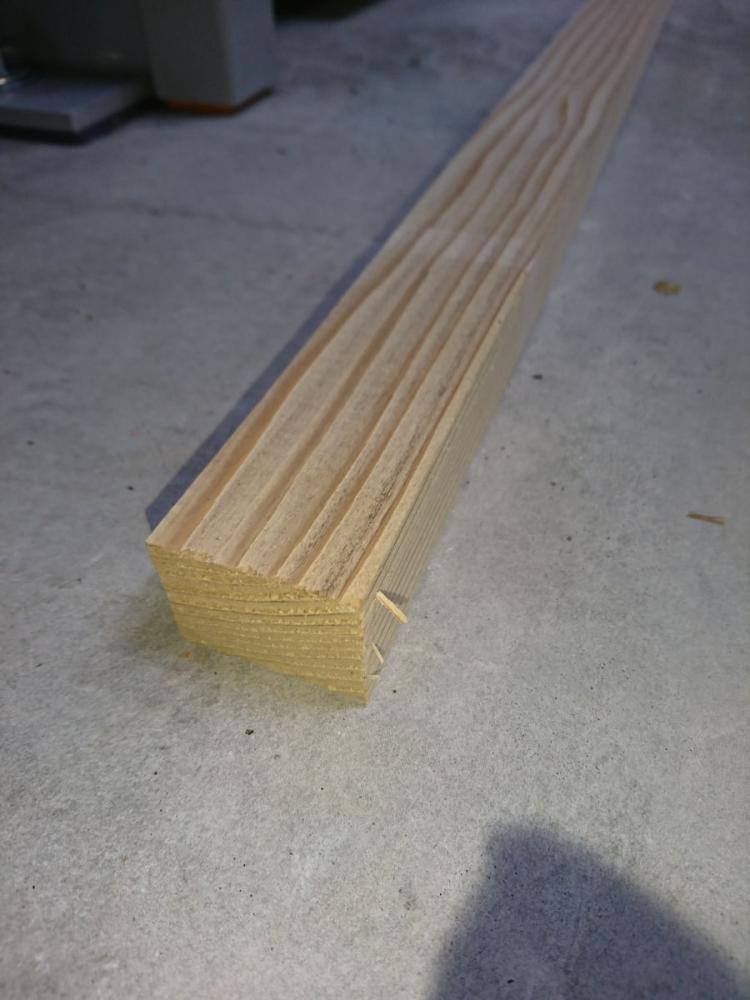 杉ＫＤ野縁　約３０×４０×３０００ｍｍ