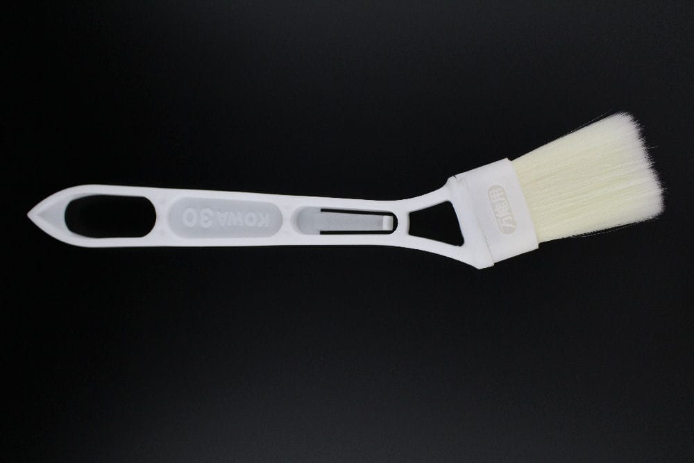 Ｊ－ＧＲＩＰホワイト万能用ハケ３０ｍｍ