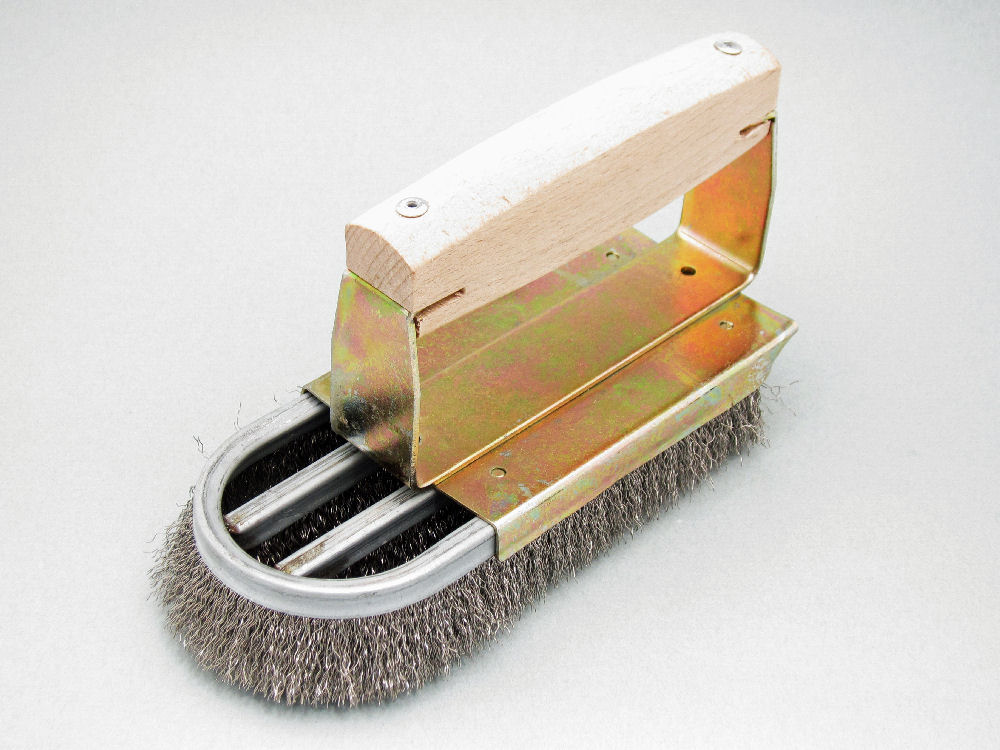 チャンネルブラシ＃１８４　Ｄ型　４行ステンレス