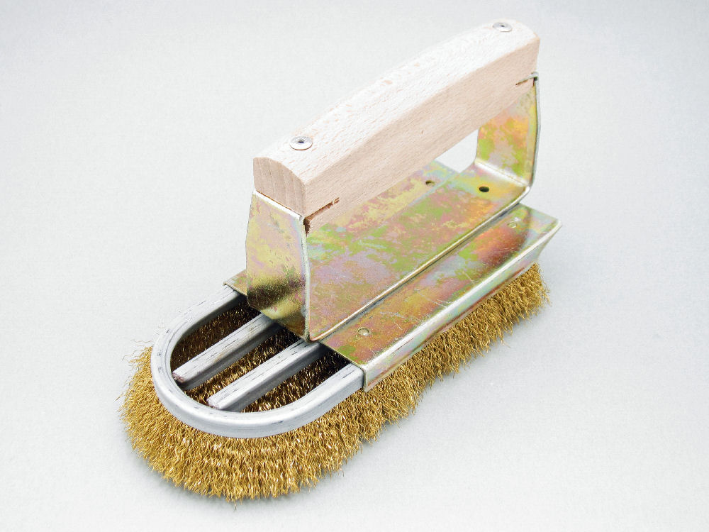 チャンネルブラシ＃１８３　Ｄ型　４行真鍮