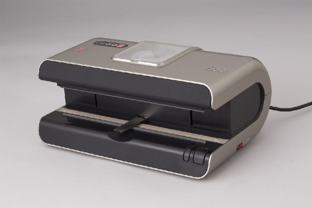 真空脱気シーラーＨＩＰＰＯ（ヒッポ）