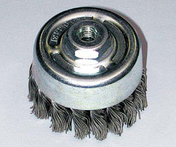 ステンレスヒネリカップブラシ　ＢＳＣＨ－７５　Ｍ１０ネジ