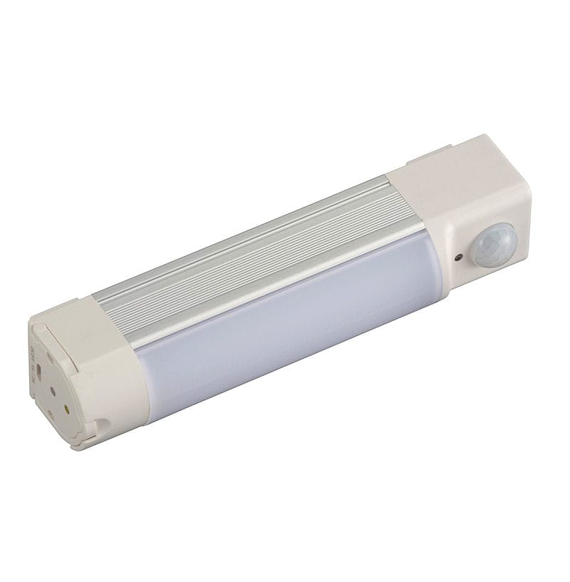 センサー式充電ＬＥＤ多目的ライト　３Ｗ