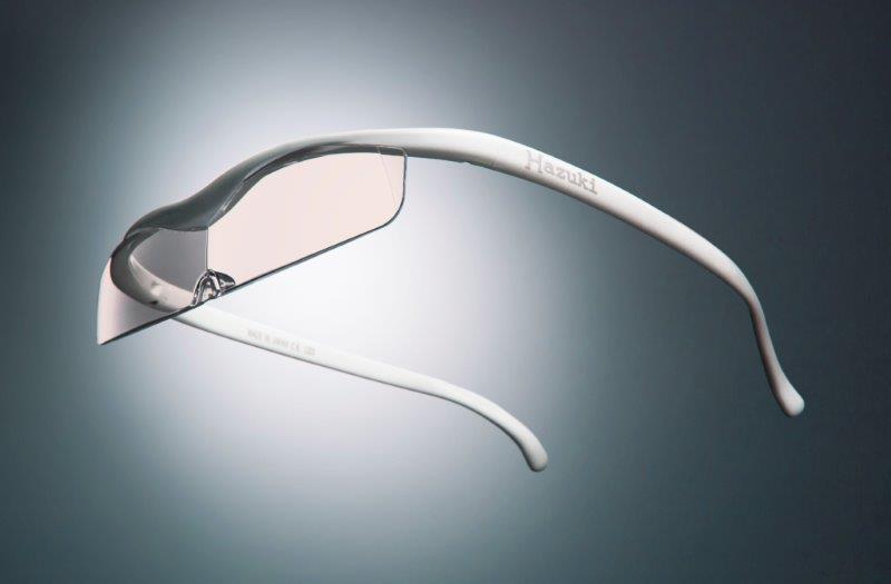 ハズキルーペクールカラー１．３２倍白