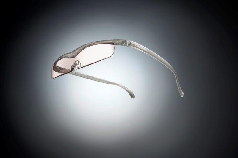 ハズキルーペクールカラー１．３２倍チタン