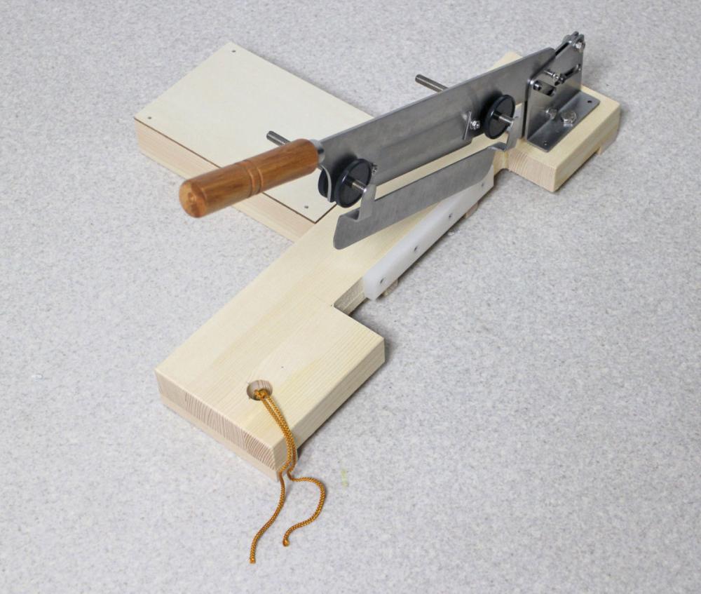 ２軸式かきもちスライドカッター