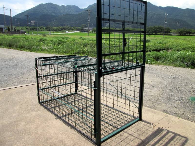 陸網技研　イノシシ　シカ捕獲檻ＲＫ２２２片開き