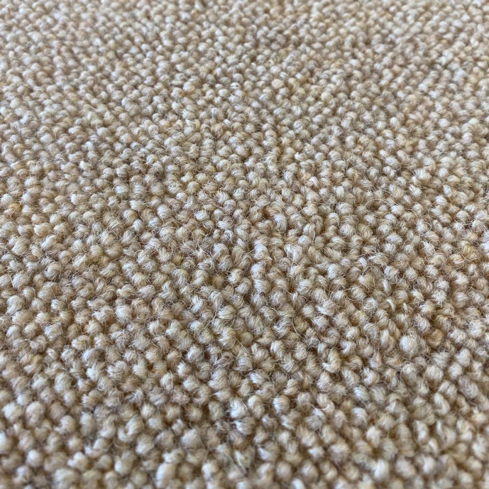 カーペット　ＰＷ－３０００　江戸間８畳　３５２×３５２ｃｍ　ベージュ