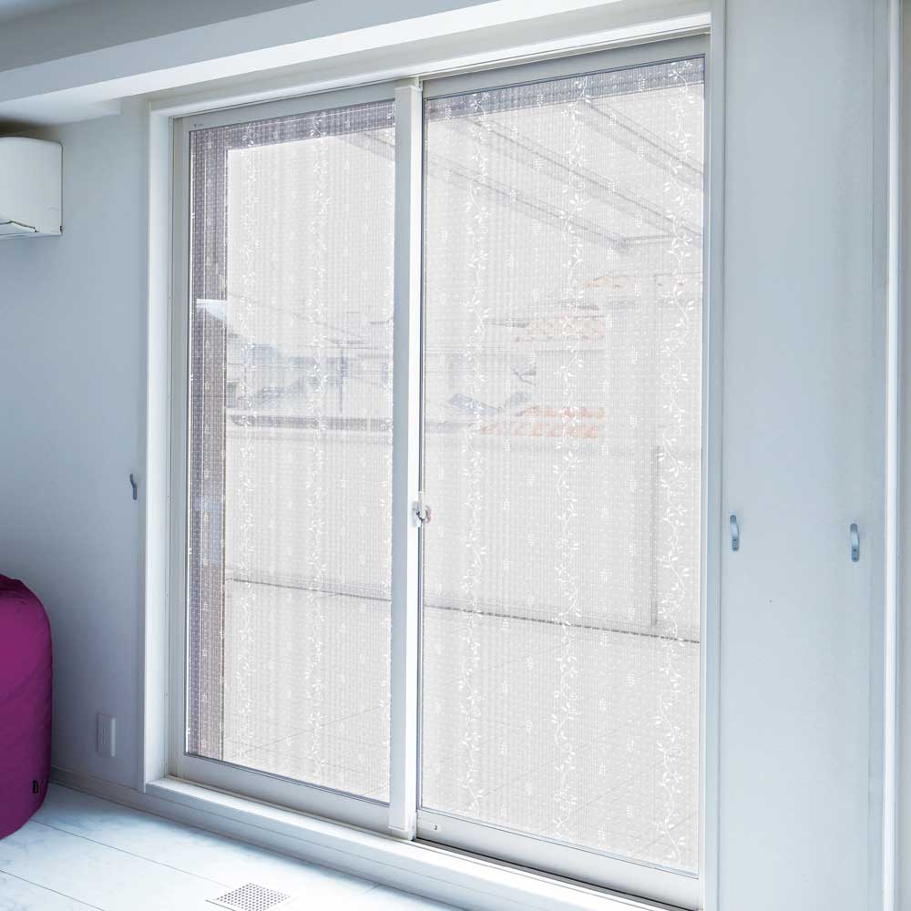 你的品牌名　粘着タイプ断熱シート　ラインレース　幅９０×長さ１８０×厚さ４ｍｍ