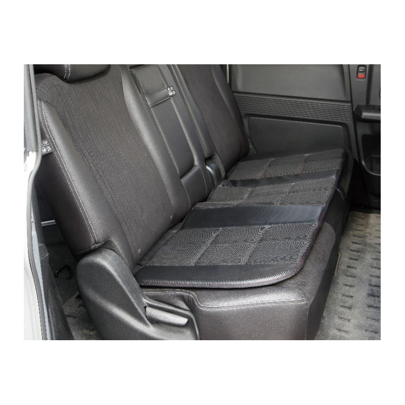 ＣＲＵＺＡＲＤ（クルザード）　サポートトリプルカークッション　後部座席用