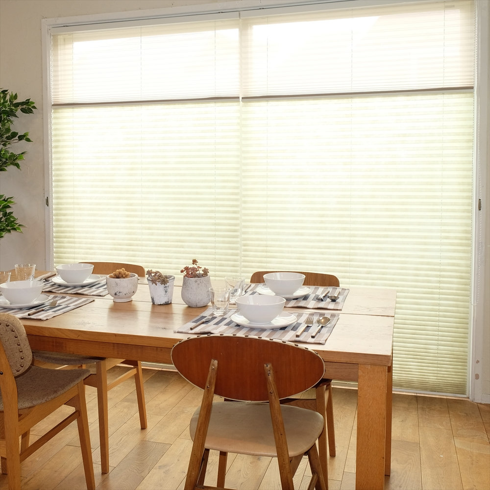 オーダープリーツスクリーンしおり２５コード　コルト扇幅１２１～１６０高１４１～１８０