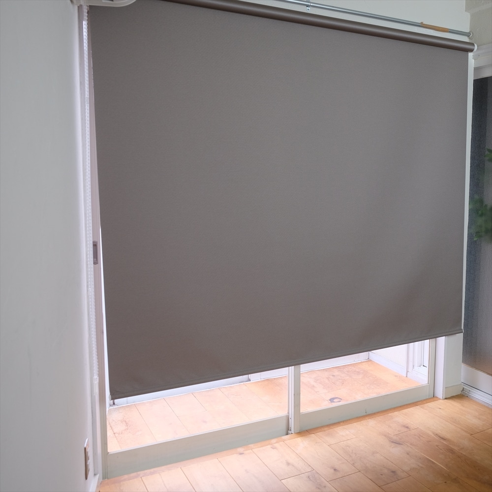 オーダーロールスクリーン　マイテックループ遮光　幅３０～５０高２０１～２４０