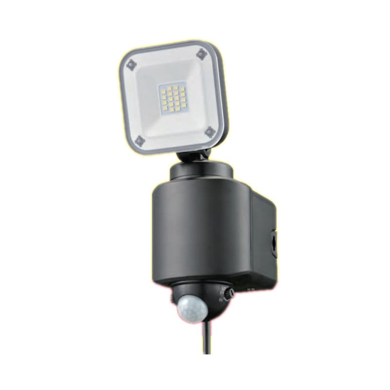 オーム電機　防犯センサーライト　コンセント式１灯　１６００ｌｍ