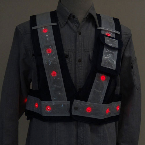 ミズケイ　多機能ベスト「光るんです」ショート丈＜紺／白＞＿