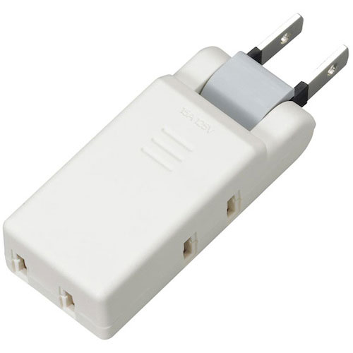 アイメディア　すき間コンセントタップ　３個口　ＡＹ０２ＣＭ３００ＷＨ＿