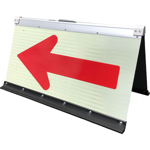 グリーンクロス　プリズム反射蓄光二方向矢印板＿