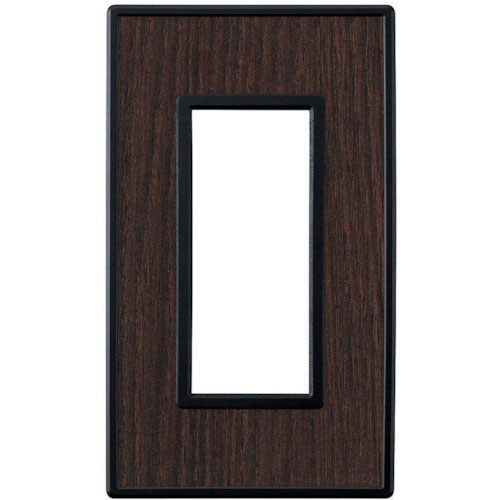 スガツネ工業　（２１００２７２３６）ＰＸＰ－ＦＢ０１－ＷＥスイッチプレート・コンセントプレート＿