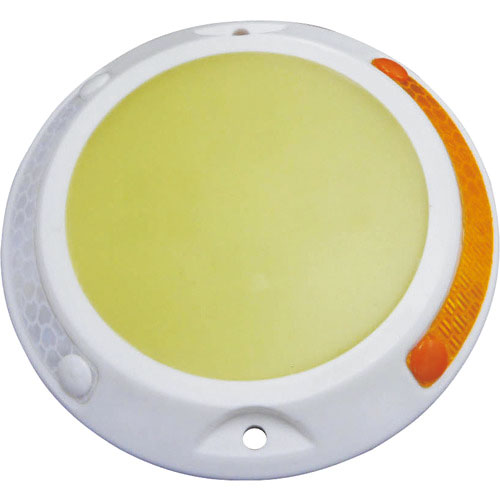 日東エルマテ　蓄光反射縁石鋲　外径１１０ｍｍ×厚さ１１ｍｍ＿