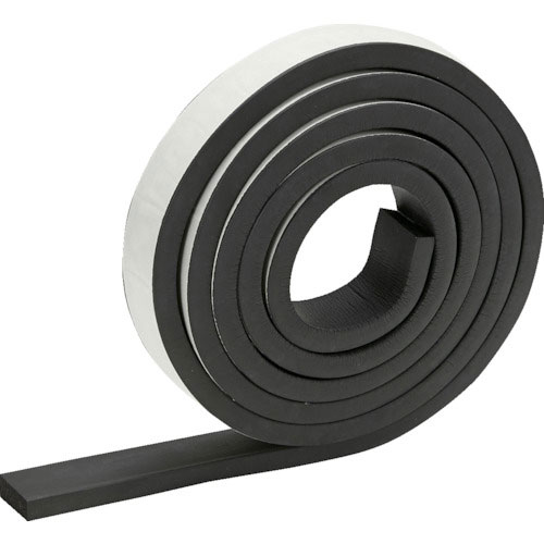 ＴＲＵＳＣＯ　粘着付平型スポンジ　１０ｍｍ×３０ｍｍ×２．４ｍ＿