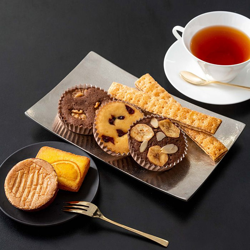 リーガロイヤルホテル　ロイヤル・ガトー・アンサンブル　２６個