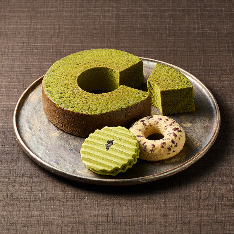 京都　京寿楽庵　宇治抹茶バウム　扇