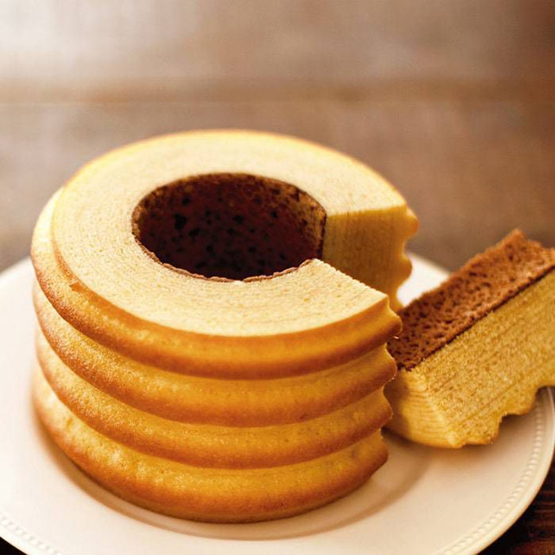 ＡＫＩＹＡＭＡ　ジャンボクーヘンバニラ