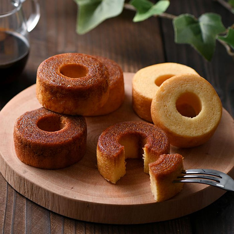 森の庭　焦がしキャラメルがしみ込んだバーム詰合せ　２０個