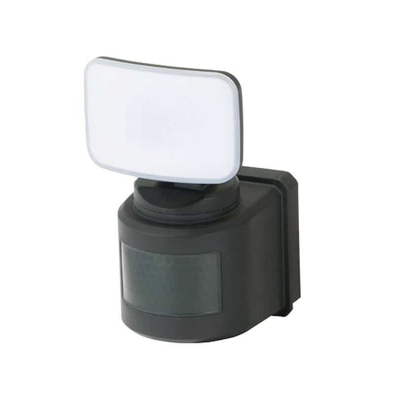 Ｊｅｎｉｘ（ジェニックス）　ＬＥＤセンサーライト　コンセント式　１灯　４００ｌｍ