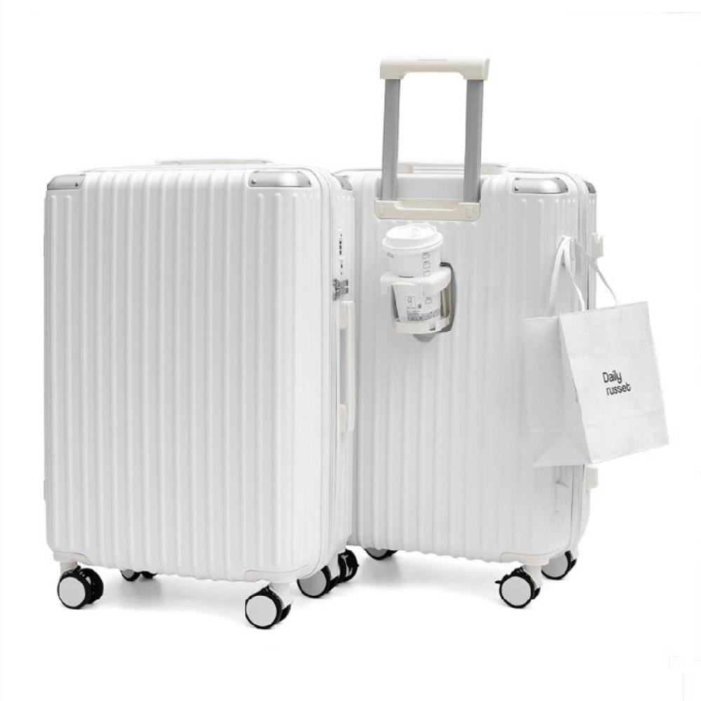 ビーブリッジ　スーツケース　６９Ｌ　Ｍ　ホワイト