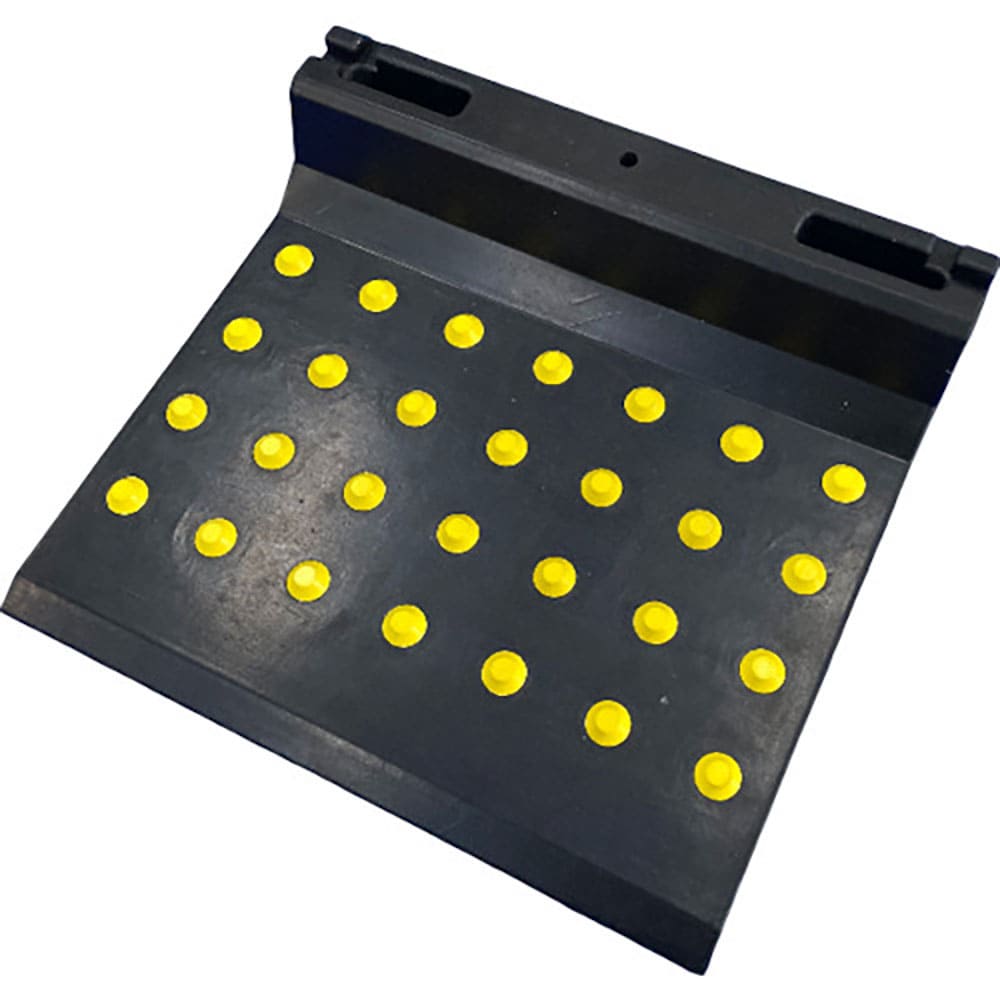 アラオ　フォークリフト用タイヤ止め　リフトバ　ＡＲ－１５５５－３＿