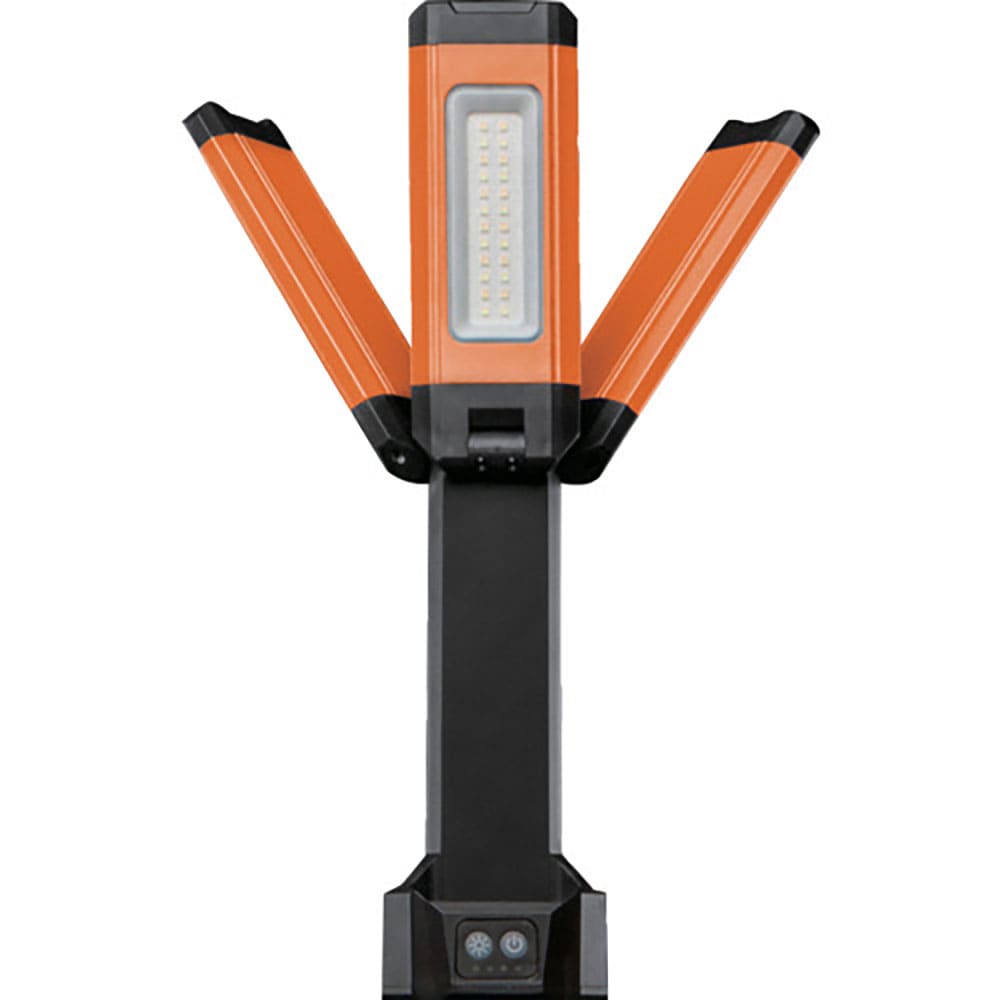 ＧＲＯＺ　充電式ＬＥＤワークライト　トリプルヘッド　２０００ｌｍ　ＬＥＤ／６８５＿