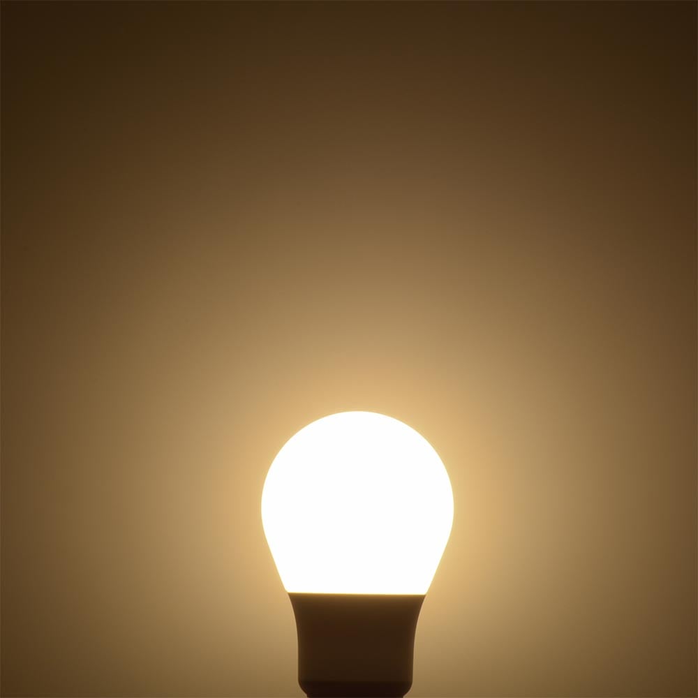 Ｊｅｎｉｘ（ジェニックス）　ＬＥＤ電球　４０形相当　Ｅ２６　電球色　２個入り