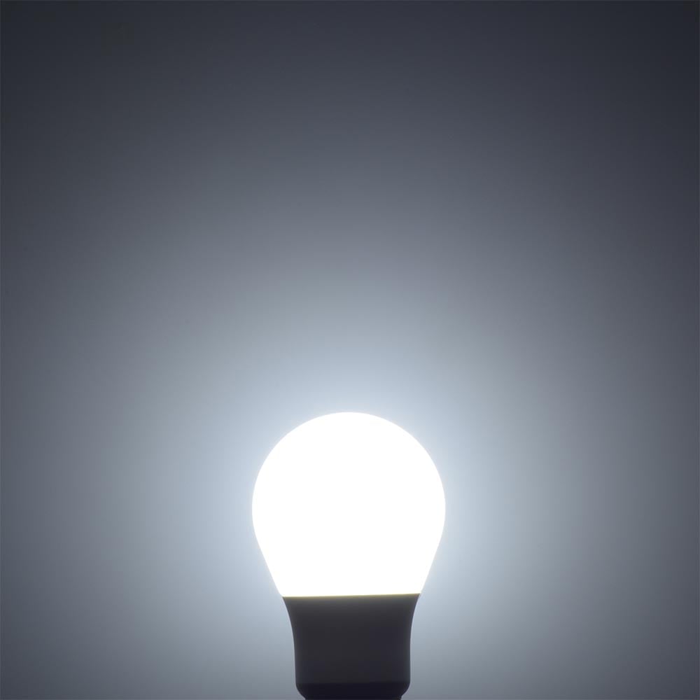 Ｊｅｎｉｘ（ジェニックス）　ＬＥＤ電球　６０形相当　Ｅ２６　昼光色　２個入り