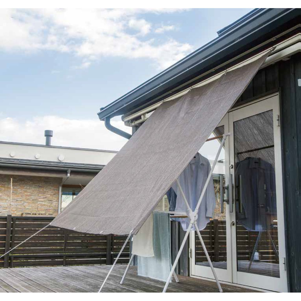 Ｂｒｅｅｚｙ　Ｇｒｅｅｎ　雨よけオーニング　２×２ｍ　ブラウン