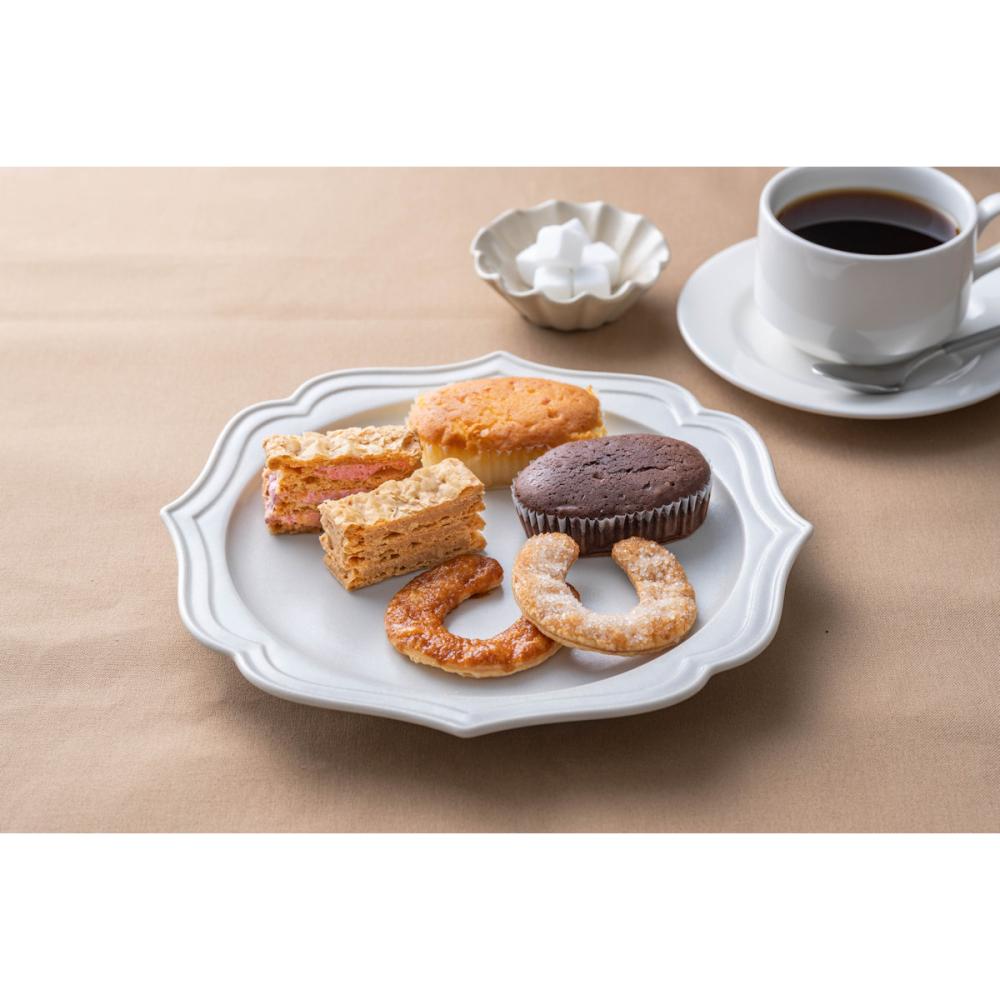 【父の日】ガトー・ド・ボワイヤージュ　横浜馬車道スイーツセレクション　１２個