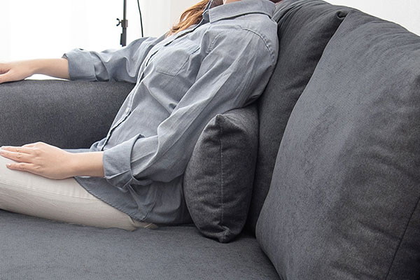 ふんわり背もたれクッション