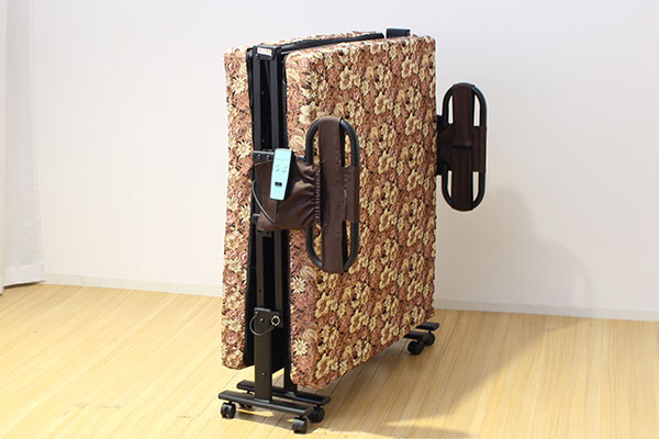 折りたたみ式でコンパクト