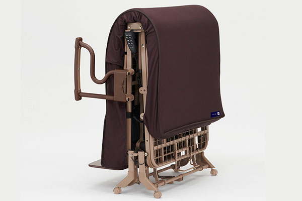 折りたたんで省スペース