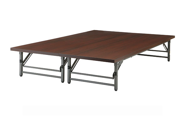 人数や目的に合わせて組み合わせで使えます