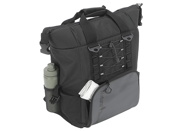 多数のポケット付きで整理整頓もラクラク