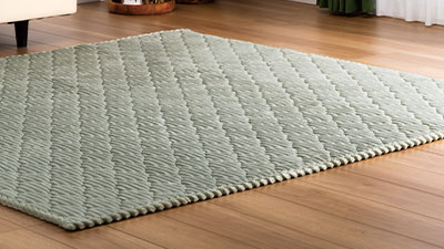 足元から温める