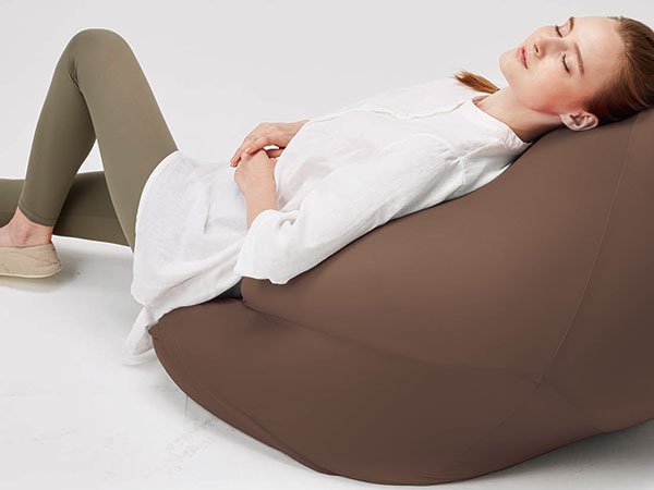 座った際に体をしっかり受け止め、安定した姿勢を保つことができます