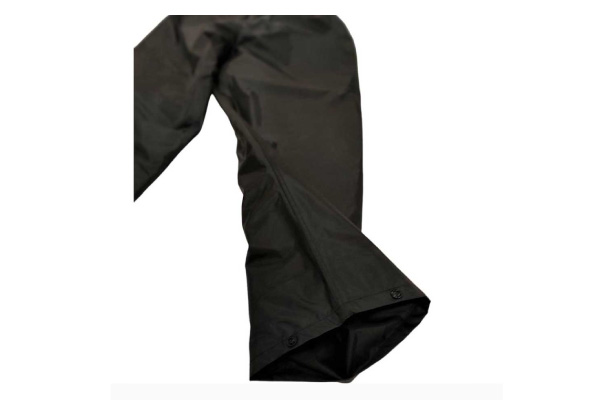 防水防寒スーツ