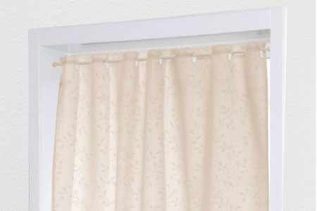 小窓カーテン